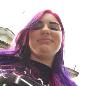 Meet your Posher, Paris